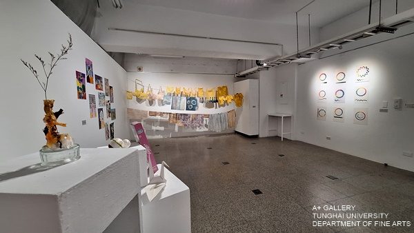 [A+藝術空間] 課程成果展：色彩煉金術-色彩理論與應用課程成果展  指導老師：張惠蘭.廖敏君