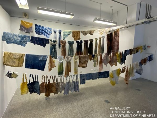 [A+藝術空間] 課程成果展：色彩煉金術-色彩理論與應用課程成果展  指導老師：張惠蘭.廖敏君